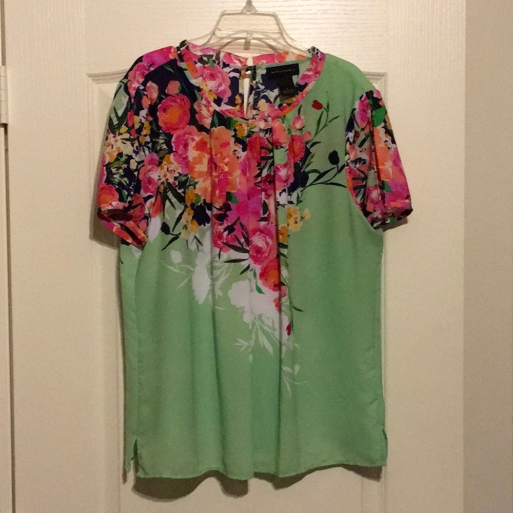 Cap sleeve floral